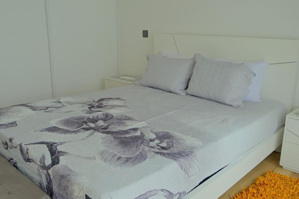 אספוסנדה Avenida House A 700 Metros Da Praia מראה חיצוני תמונה