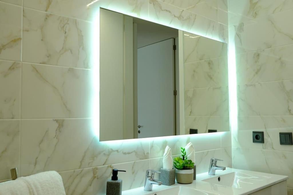 אספוסנדה Avenida House A 700 Metros Da Praia מראה חיצוני תמונה